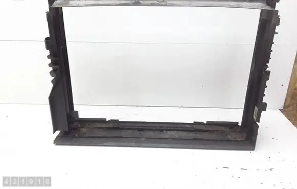 BMW M5 Radiator support slam panel 752579305