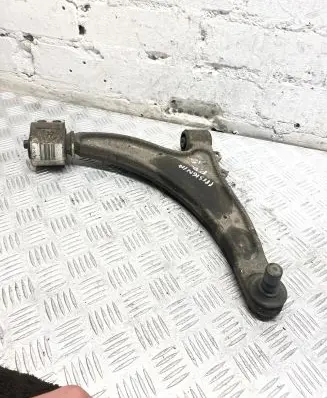Opel Insignia A Front lower control arm/wishbone 22792991
