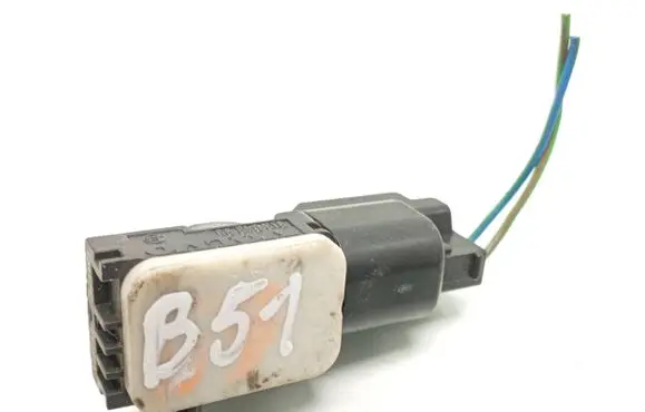 Renault Megane III Airbag deployment crash/impact sensor 31264395