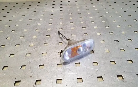 Seat Leon (1P) Front fender indicator light 6L0949117A