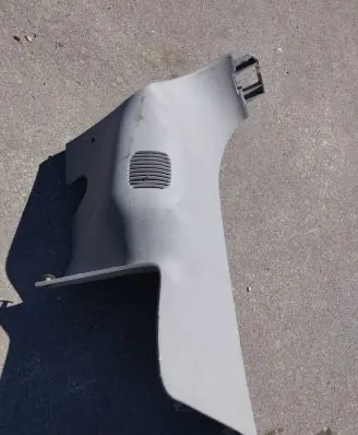 Chrysler Town u0026 Country V (D) pillar trim (bottom) 0ZR12BD1AH