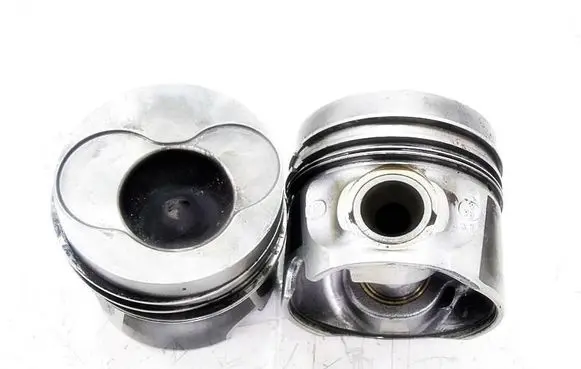 Skoda Superb B8 (3V) Piston 6864373644