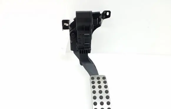 Mercedes-Benz A W176 Accelerator throttle pedal A2463001904