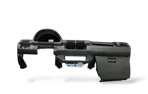 BMW X5 E53 Dashboard 8244289 8408659 8408845