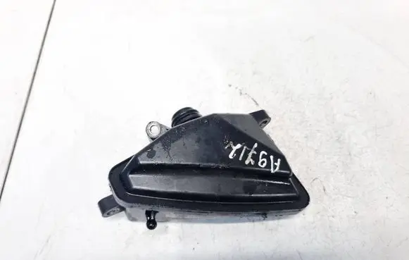 Intake resonator