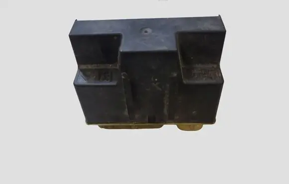 Citroen C3 Glow plug pre-heat relay 9652021180 018010951