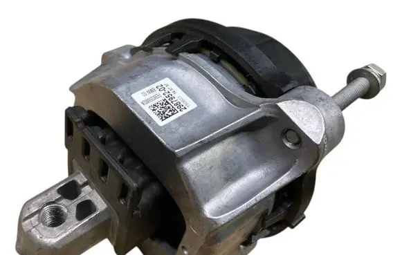 BMW X7 G07 Engine mount bracket 2987952 6860472 22116860472
