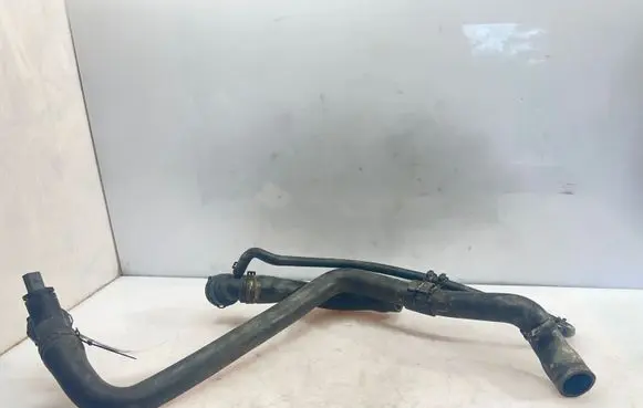 Volkswagen Touran I Engine coolant pipe/hose 1K0121049R
