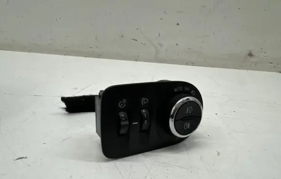 Opel Grandland X Light switch 39085926