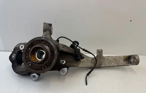 Mercedes-Benz GLE (W166 - C292) Front wheel hub A16609