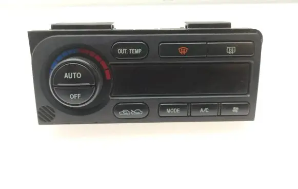 Subaru Outback Climate control unit 72311AE160 3P26034700