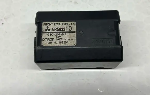 Mitsubishi Pajero Other relay MR583210