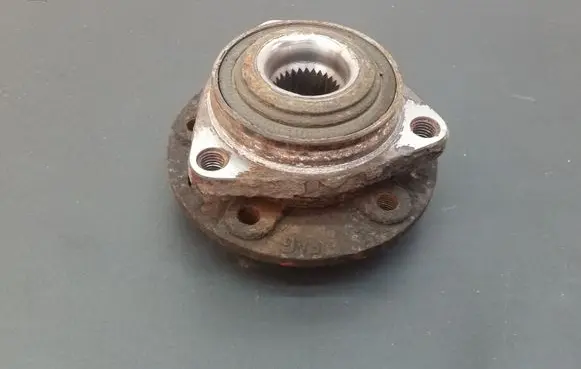 Fiat Croma Front wheel hub