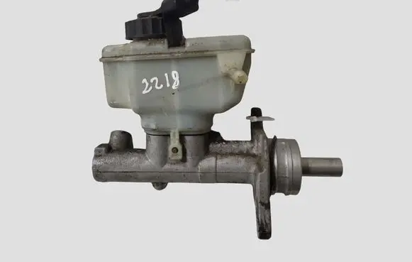 Volkswagen Golf V Master brake cylinder 1K1611301C 03350886321
