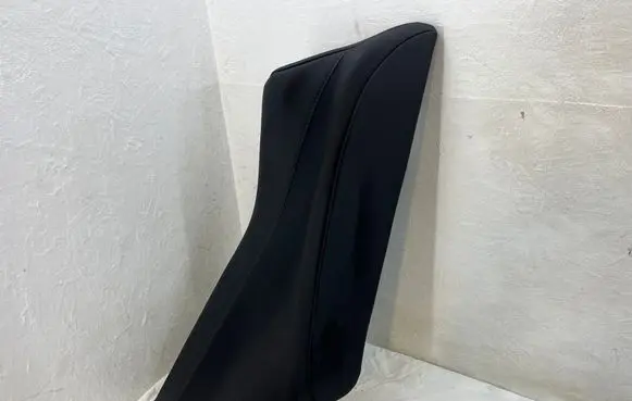 Tesla Model 3 Rear seat side bottom trim 109603103I 4948108