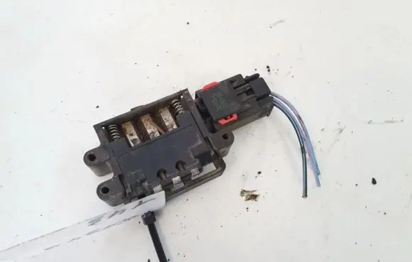 Sensor