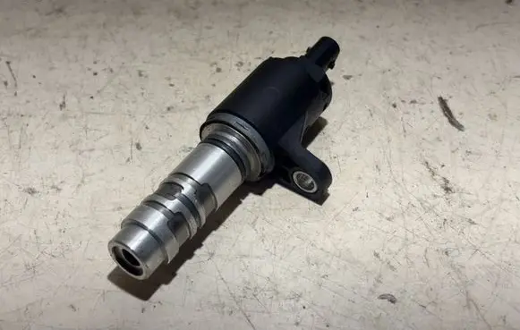 Skoda Octavia Mk3 (5E) Camshaft position sensor 304E906455AC 190319224033 SC192252
