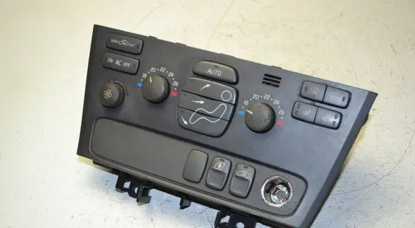 Volvo XC70 Climate control unit 