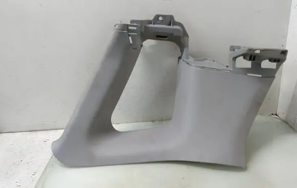Honda Civic (D) pillar trim (bottom)