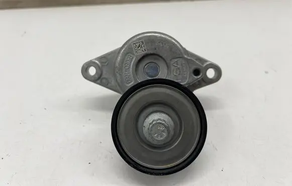 Opel Grandland X Generator/alternator belt tensioner 9836041080