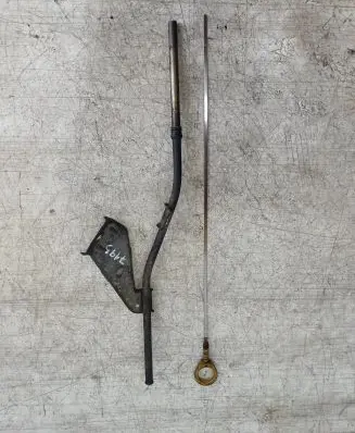 Toyota Avensis T250 Oil level dip stick 
