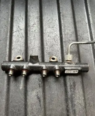 Mercedes-Benz Citan W415 Fuel main line pipe H8201157327 163270368 175215346R