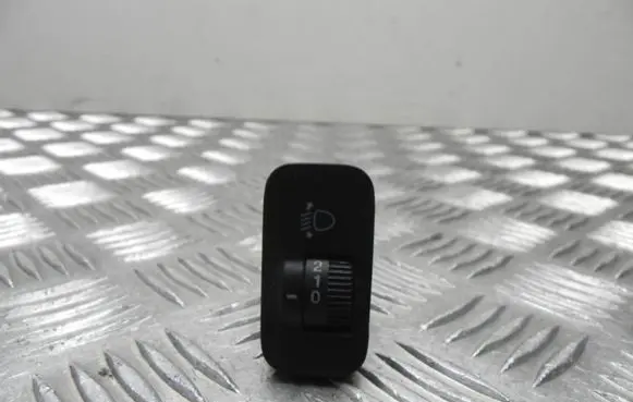 Honda Civic Headlight level height control switch M20010 T5245