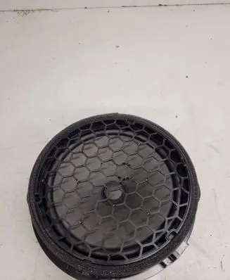 Audi A3 S3 8V Front door speaker 8V0035415