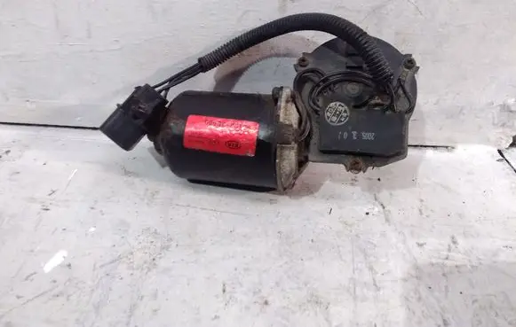 KIA Sorento Wiper motor 981003E900