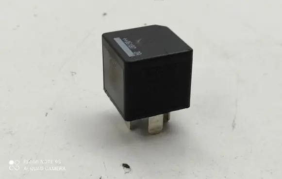 Land Rover Discovery 3 - LR3 Other relay 5M5T14B192