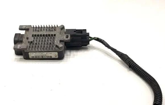 Ford Kuga I Fan control module 940002906