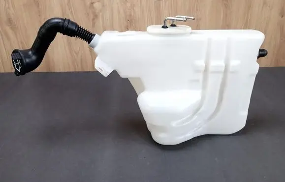 Mercedes-Benz SLK R170 Windshield washer fluid reservoir/tank 1708690320 A1708690320