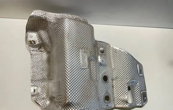 Porsche Macan (95B) Exhaust heat shield 95B805428