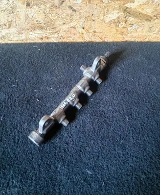 Opel Insignia A Fuel main line pipe 0445214221