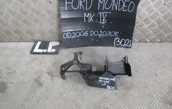 Ford Mondeo MK IV Front door exterior handle/bracket 7S71A21979AB