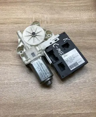 Ford C-MAX I Front door window regulator motor 981405100 5WK11570F