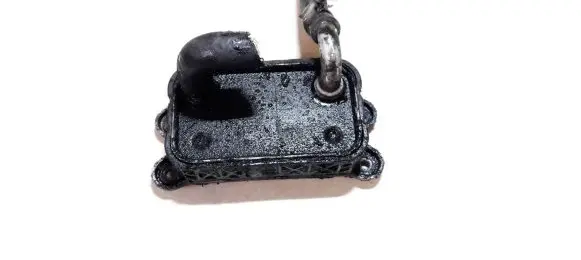 Volvo XC70 Engine oil radiator 