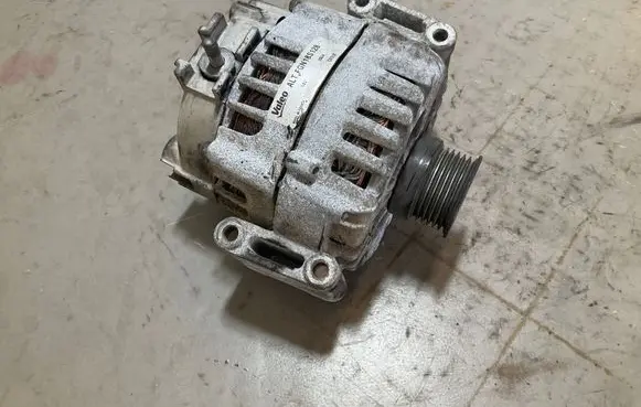 Mercedes-Benz Sprinter W906 Generator/alternator