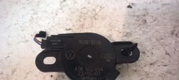 Audi A8 S8 D3 4E Parking PDC sensor speaker 8E0919279