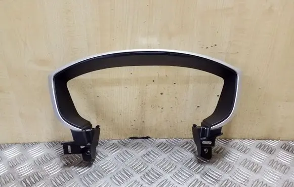 Dashboard trim