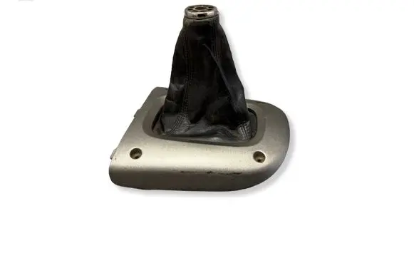 Toyota RAV 4 (XA20) Gear lever shifter trim leather/knob 5880442010 5882142010