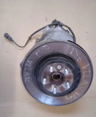 Land Rover Range Rover Velar Rear wheel hub spindle/knuckle 