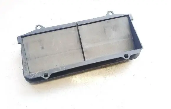 Nissan Leaf I (ZE0) Air intake duct part 8200213712