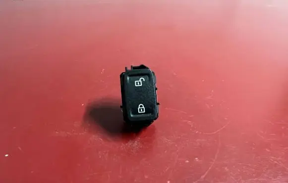 BMW i3 Central locking switch button 9248210