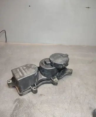 Mercedes-Benz A W169 Rocker cam cover PA66GF25M15