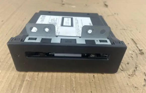 Opel Insignia A CD/DVD changer 13590746 462144791