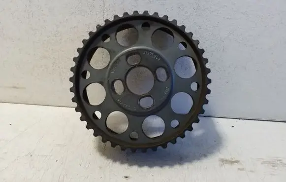 Volvo XC60 Camshaft pulley/ VANOS 31375948