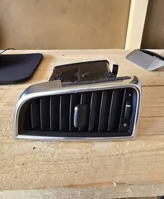 Porsche Panamera (970) Dashboard side air vent grill/cover trim 970552141 055214101DA