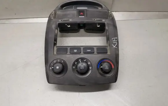KIA Cerato Climate control unit 972502F000 945002F100