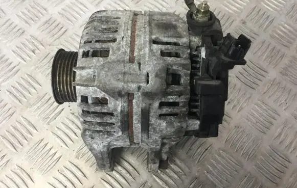 Toyota Corolla E120 E130 Generator/alternator 0124315024 27060-0D030-F